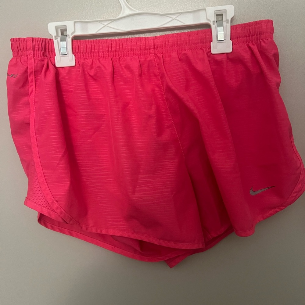 Nike Pink Athletic Shorts Lightweight Design